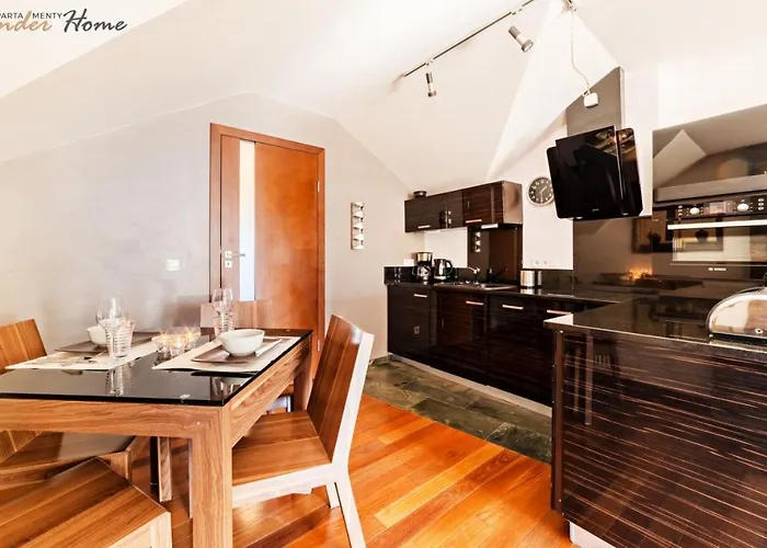 Apartment Wonder - Cud Malina Z Kominkiem, Klimatyzacja I Widokiem Na Karkonosze, Blisko Centrum, Stoku, Restauracji, Aquaparku *